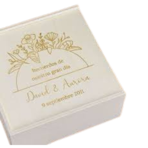 Caja de recuerdos personalizada